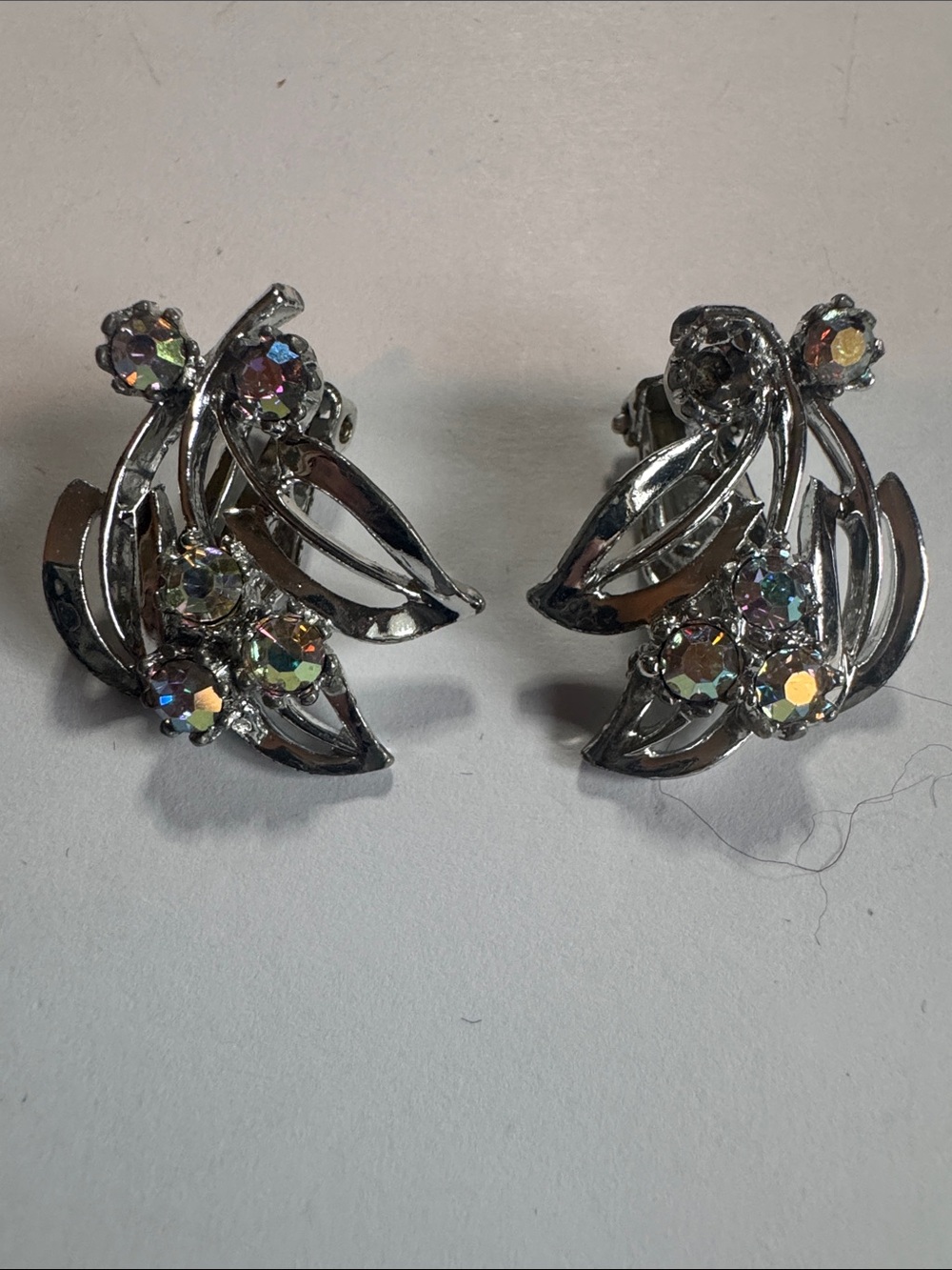Vintage Coro Style Aurora Borealis Rhinestone Clip On Earrings Silver Tone Leaf